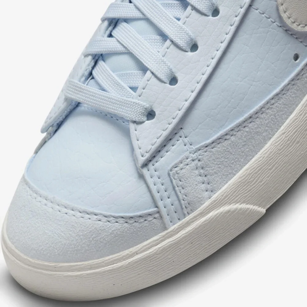 Women's Nike Blazer Mid '77 Next Nature Blue Tint/Summit White great condition - Picture 12 of 12